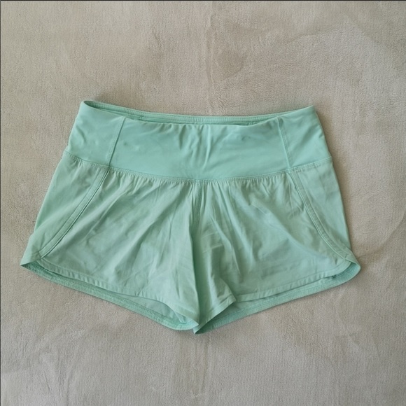 Lululemon Speed Up Shorts | Size 4 - Picture 3 of 3